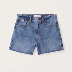 Abercrombie 4” Curve Love High Rise Mom Shorts Size 27